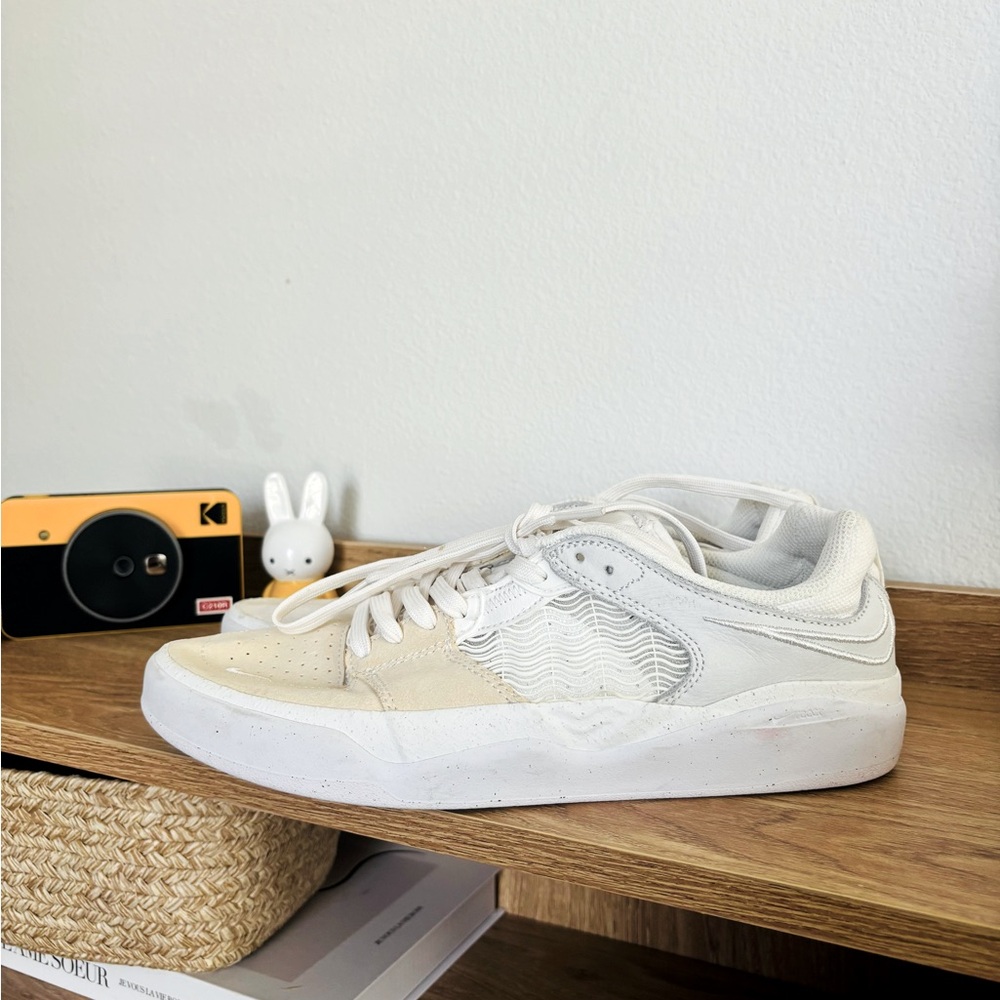 Nike Kids White and Tan Sneakers